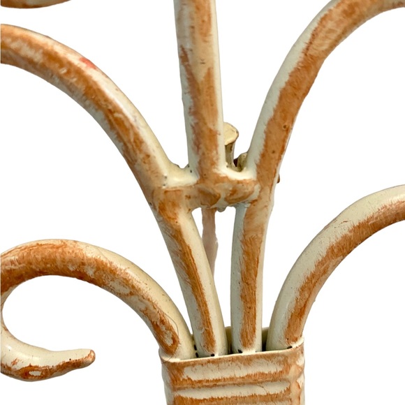 Three filigree picture frames - Picture 4 of 13